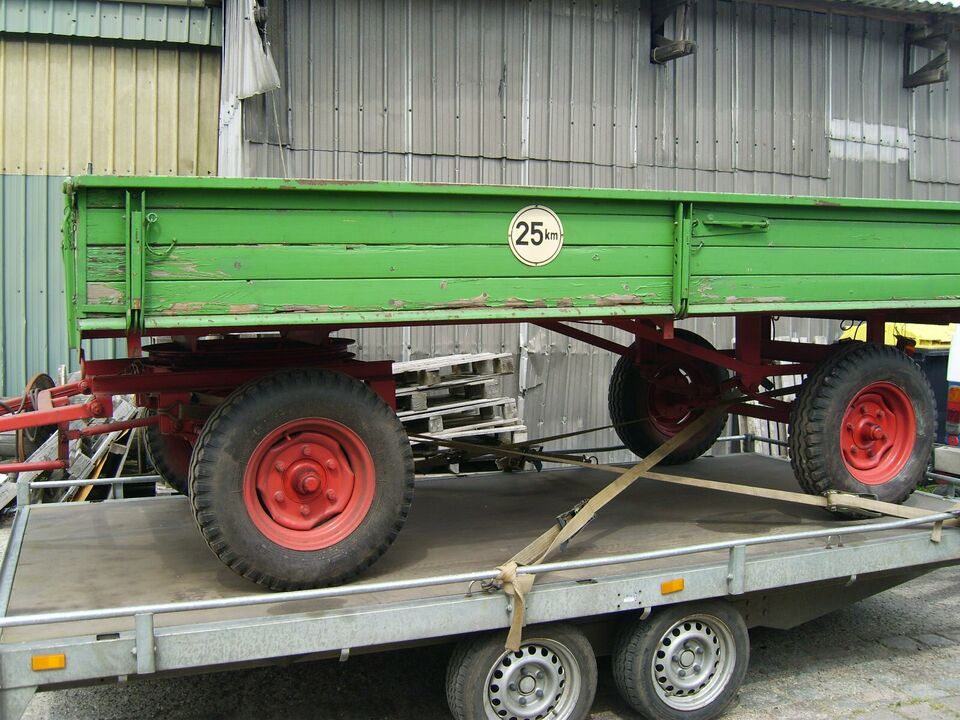 Trailer